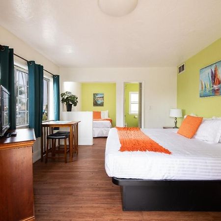 The Patriots Boutique Motel San Clemente Exterior photo